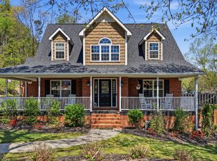 3216 Leona Dr, Rocky Face, GA 30740