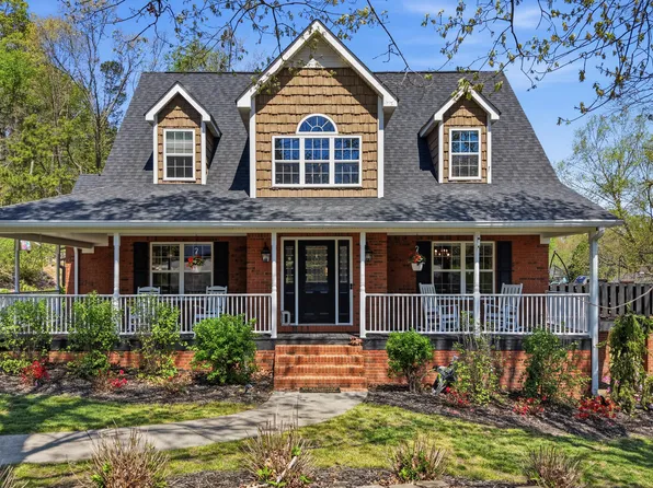 3216 Leona Dr, Rocky Face, GA 30740