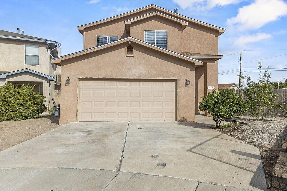 1st image of 124 Casita Vista Pl NW