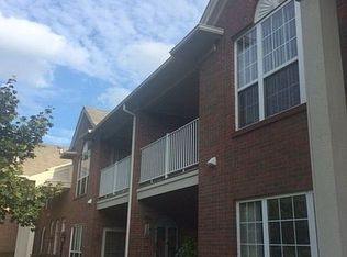 15209 Chesapeake Cir, Commerce Twp, MI 48390