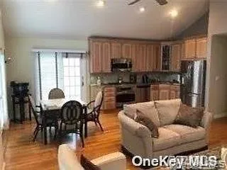 188 Daytona St — Photo 5