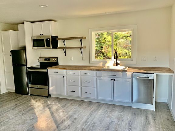 Greenery views surrounding the brand new kitchen