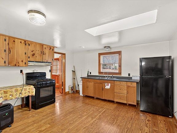 5th image of 10677 Allman Rd