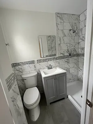 Rented by John R. Real Estate | media 8