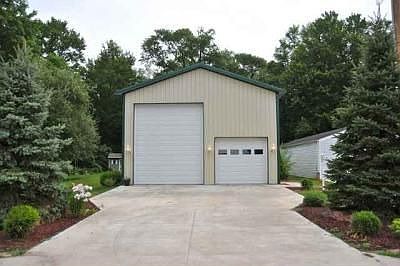 4th image of 51251 Maplewood Dr