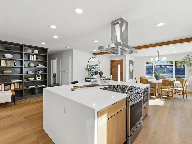 6655 Lederer Ave — Photo 14