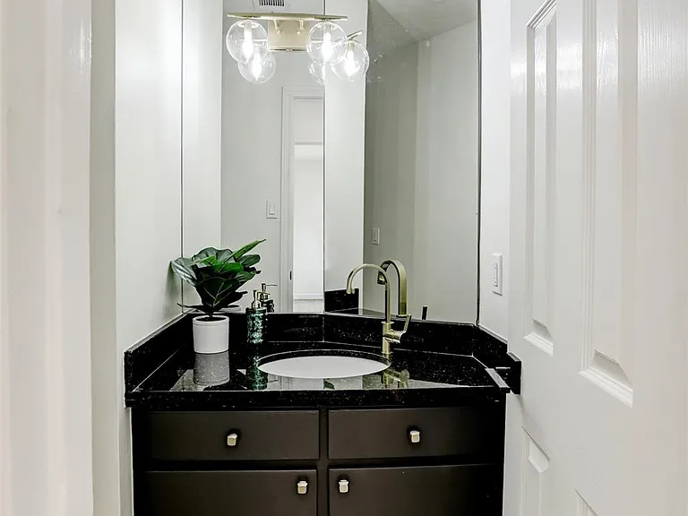 138 S Timber Top Dr — Photo 26