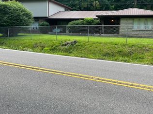 2695 Slate Creek Rd, Grundy, VA 24614