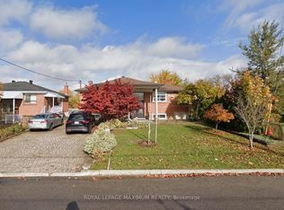 16 Langholm Dr Basement 2, Toronto, ON M3M 2R6