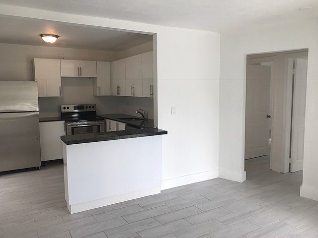 1st image of 12145 NE 11th Ct