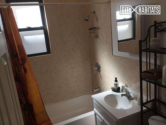 3rd image of 4712 41st St APT 1F