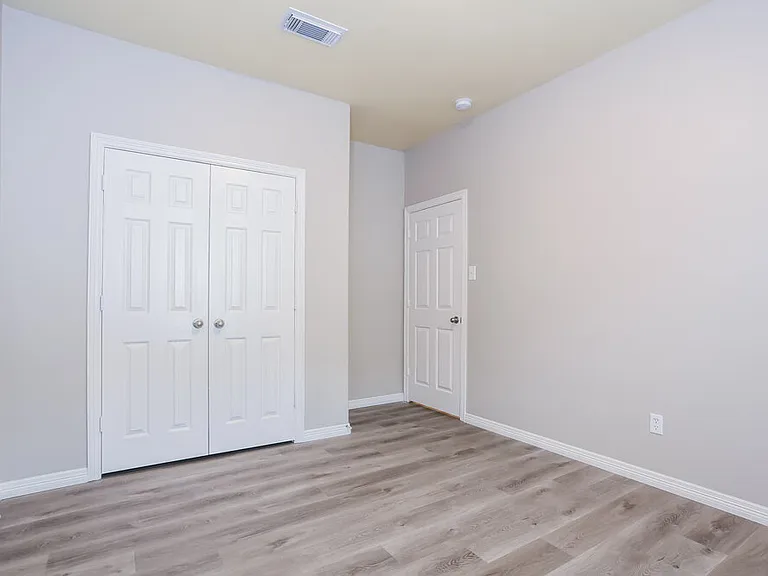 21327 Sweet Grass Ln — Photo 14
