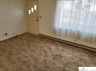 4409 Vernon Ave, Omaha, NE 68111