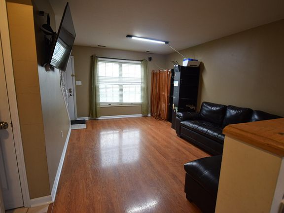 5th image of 548 Briarwood Dr