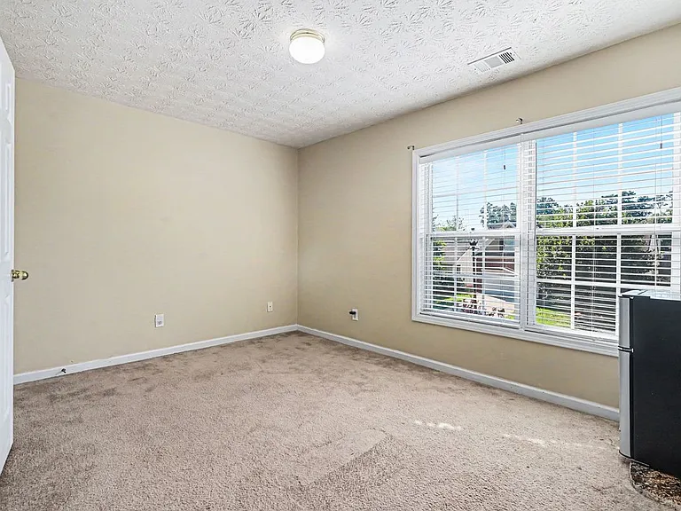 375 Clairidge Ln SW — Photo 24