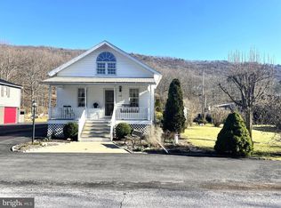 228 E Logan St, Reedsville, PA 17084