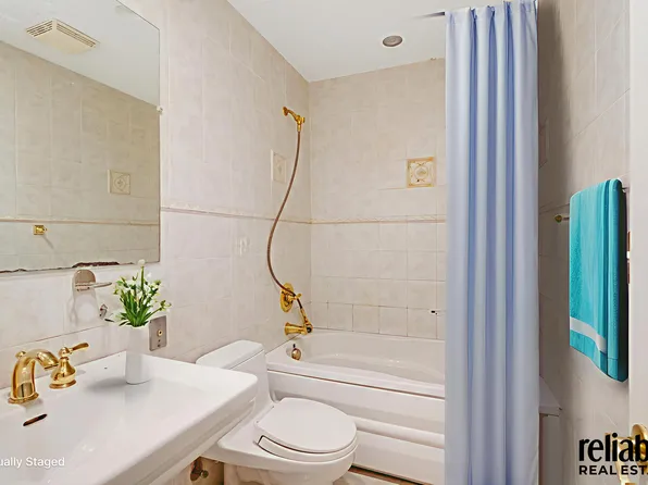 155a Devon Loop image 5 of 6