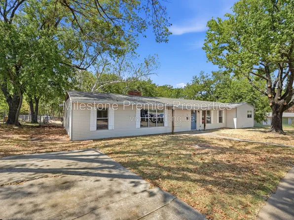 13 Macarthur Dr, Denison, TX 75020
