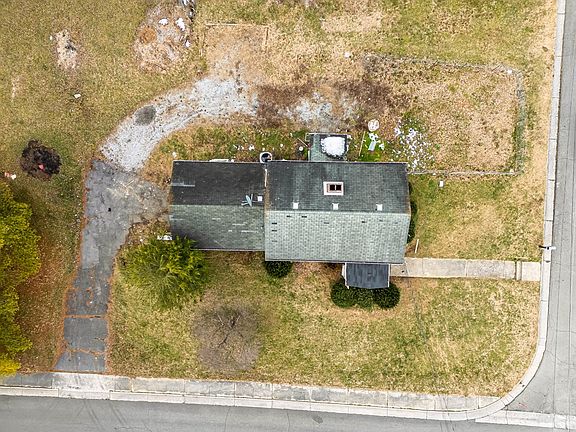 4th image of 1310 W Spiller St
