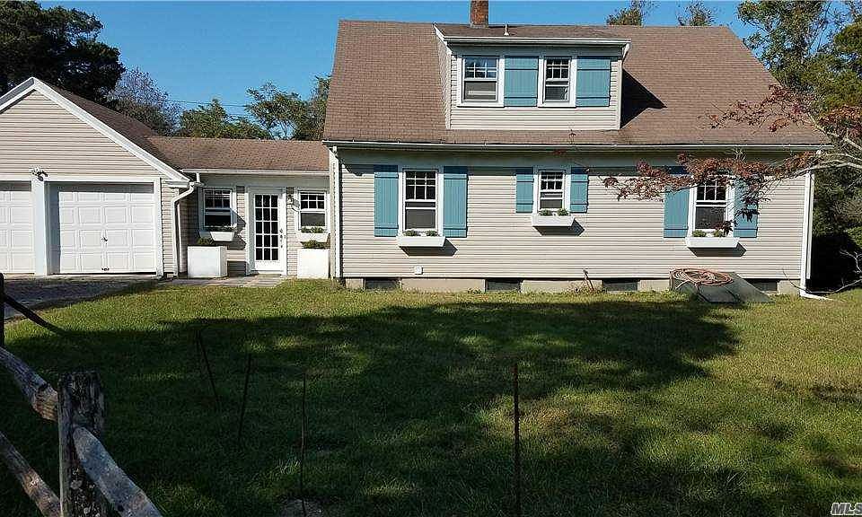 1st image of 2958 Montauk Hwy