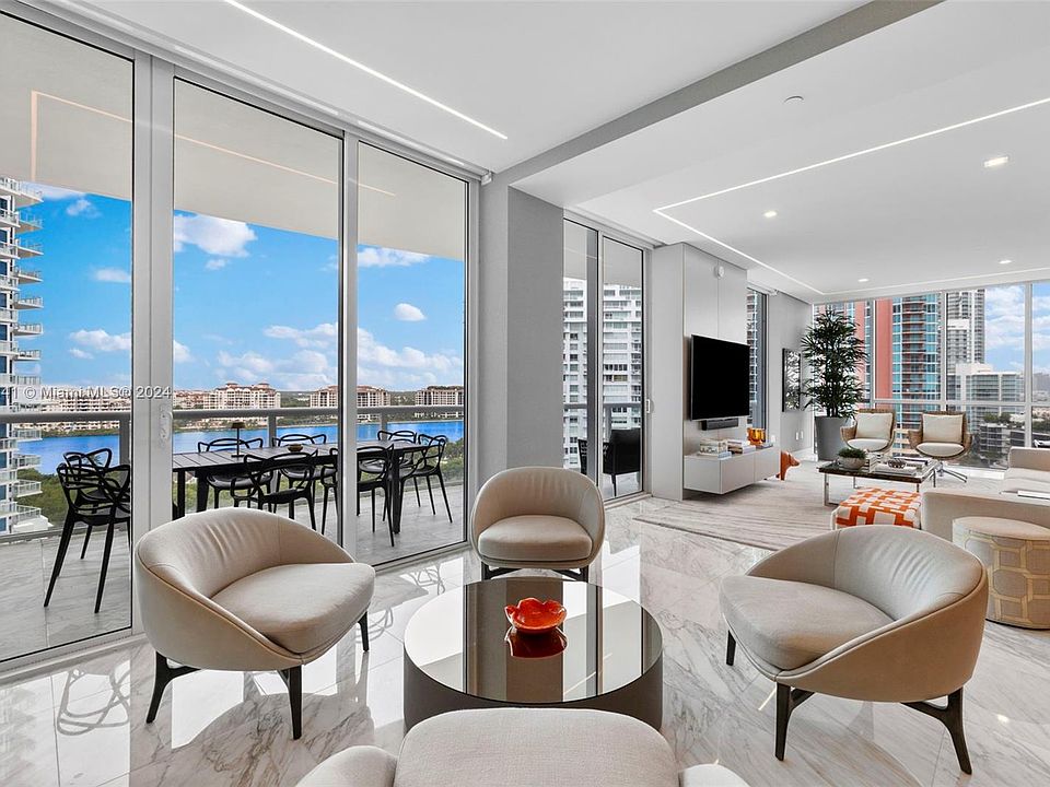 1st image of 50 S Pointe Dr #1504/05