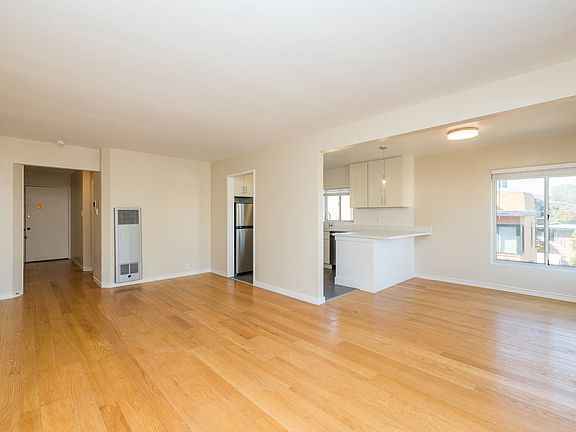3rd image of 230 Orange St #5