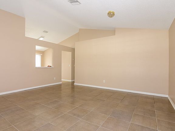 4th image of 321 Summer Sails Dr