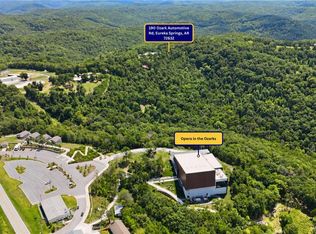 190 Ozark Automotive Rd, Eureka Springs, AR 72632