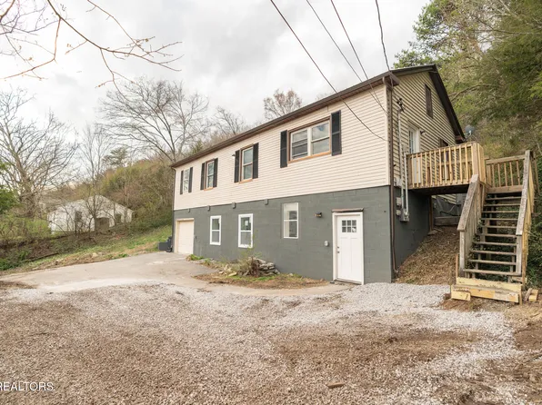 3515 Greenway Dr, Knoxville, TN 37918