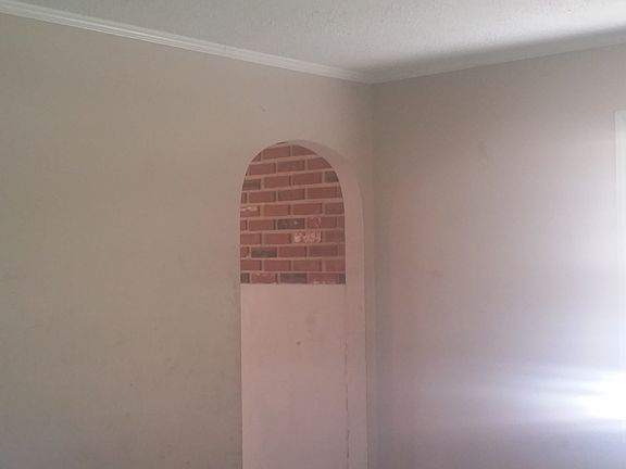 2nd image of 3001 E 73rd St