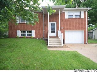 128 San Mateo Dr, Belleville, IL 62221