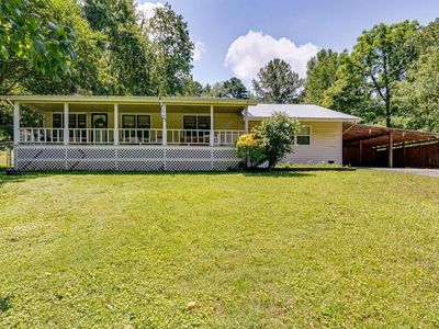 6110 Champion Rd, Chattanooga, TN, 37416