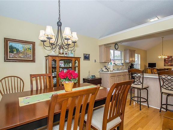 5th image of 696 Opelousas Ct N