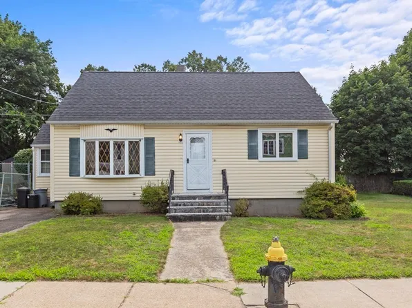 51 Waterman Rd, Roslindale, MA 02131