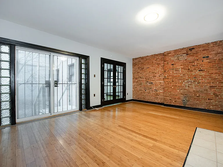 761 Saint Nicholas Ave #G — Photo 2