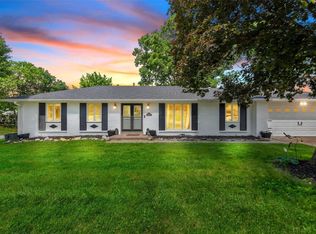 2524 Park Ave, Saint Charles, MO 63301