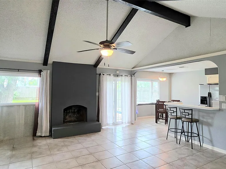 13882 Foxford Way — Photo 9