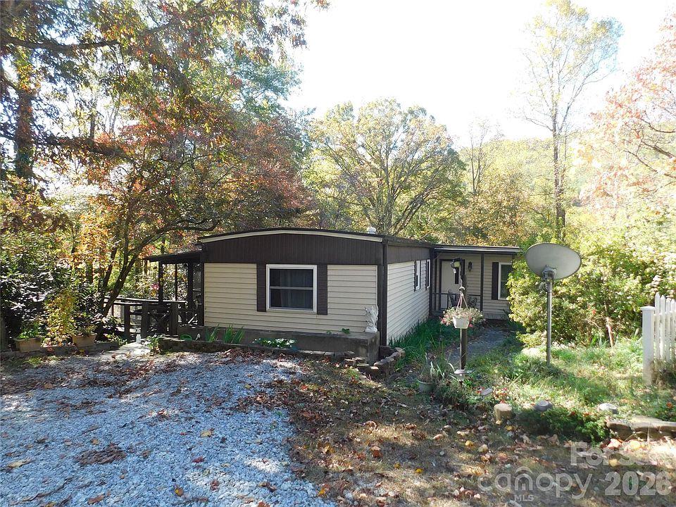 1st image of 88 E Poplar Dr