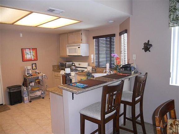5th image of 44095 Sweet Bush Ln