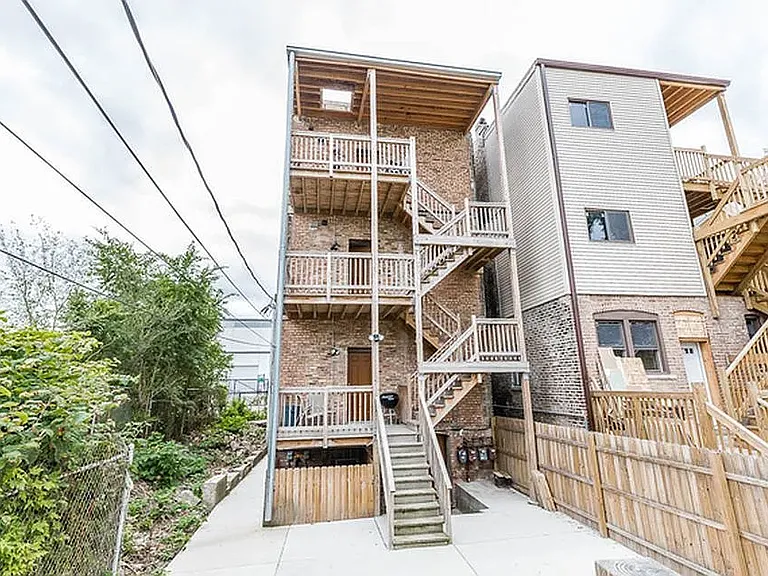 1722 W Hastings St #3 — Photo 9