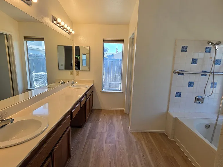 4199 Sequoia Dr — Photo 15