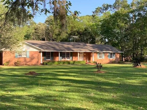 3911 Robin Hood Rd, Valdosta, GA 31606