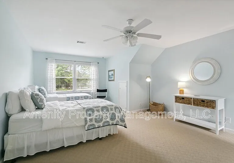 258 Archers Mead — Photo 16