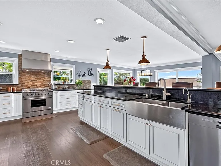 5242 Allstone Dr — Photo 10