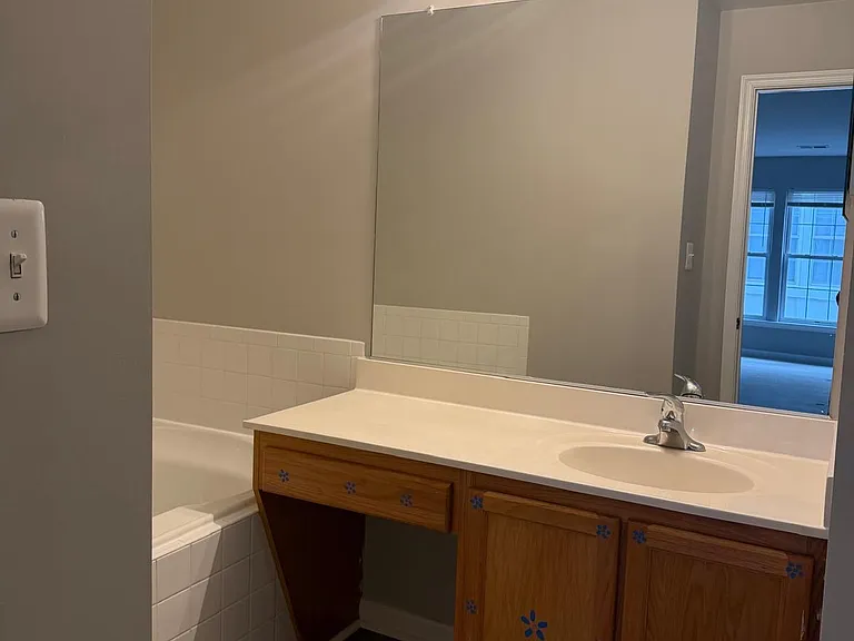 46190 Walpole Ter — Photo 16