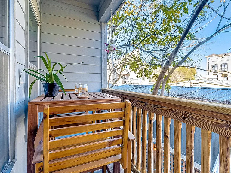 4308 Lillian St #A — Photo 48