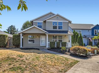 670 SE Myrtlewood Pl, Gresham, OR 97080