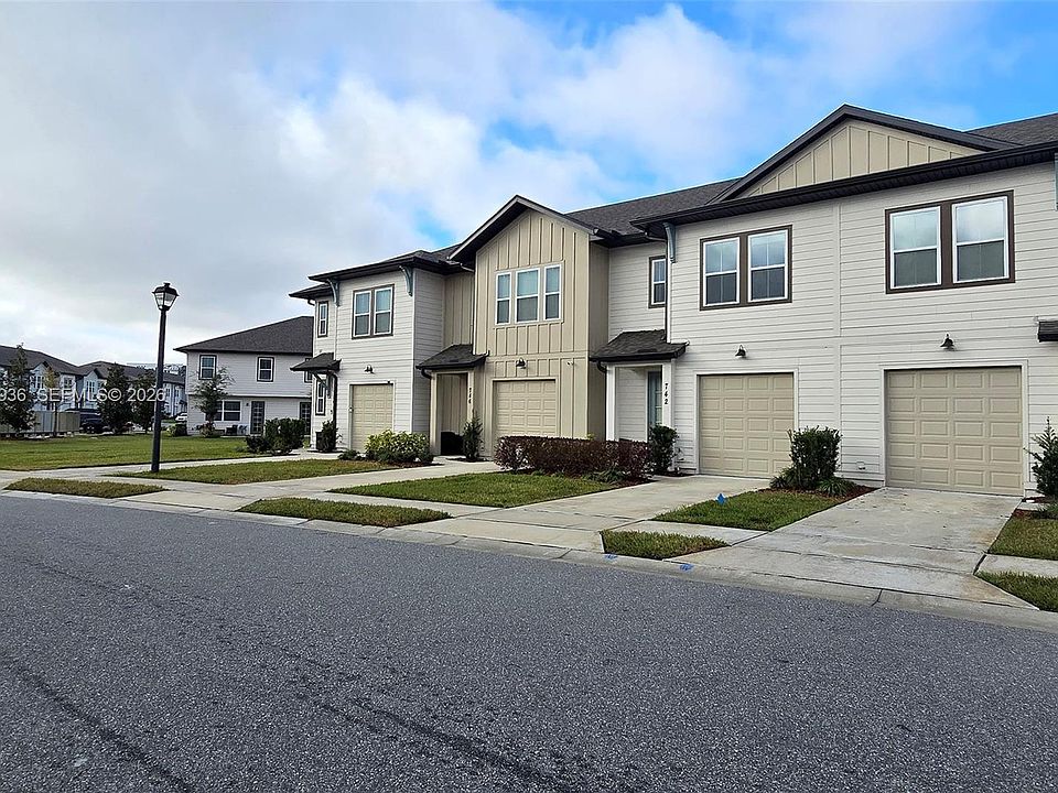 1st image of 742 Langboat Dr