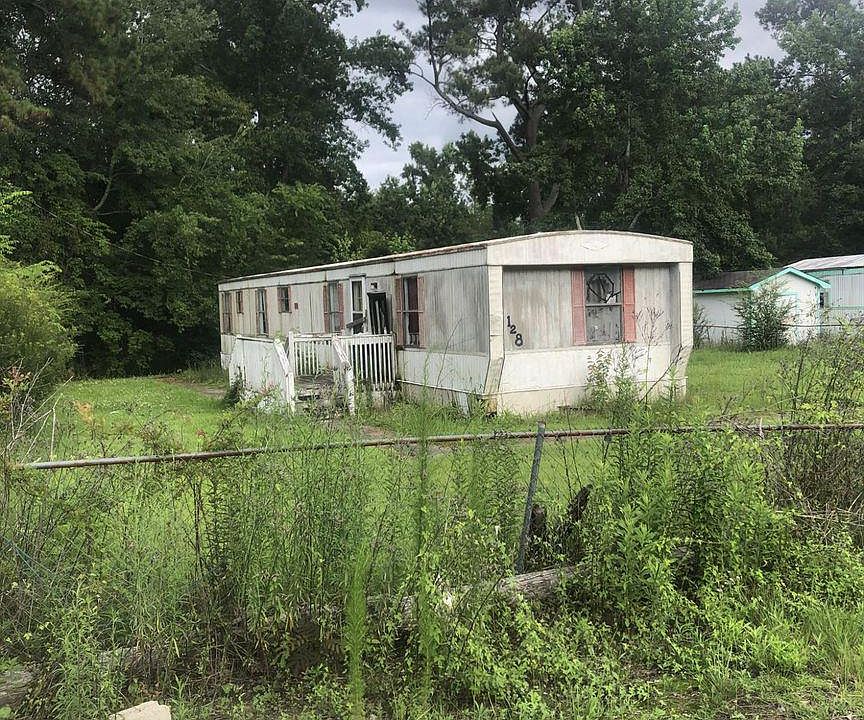 1st image of 128 Inez Dr