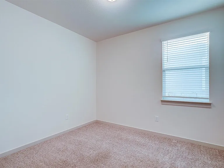 4613 Tully Dr — Photo 12
